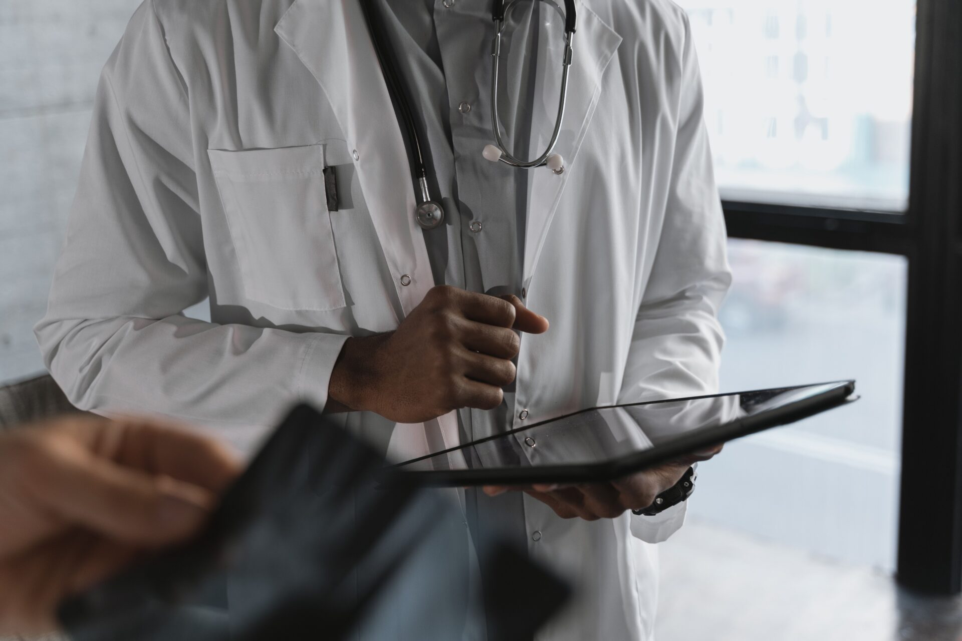 5 Phases of Deploying Clinical Mobility Devices in Your Hospital
